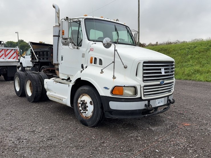 1997-ford-tractor-image-3