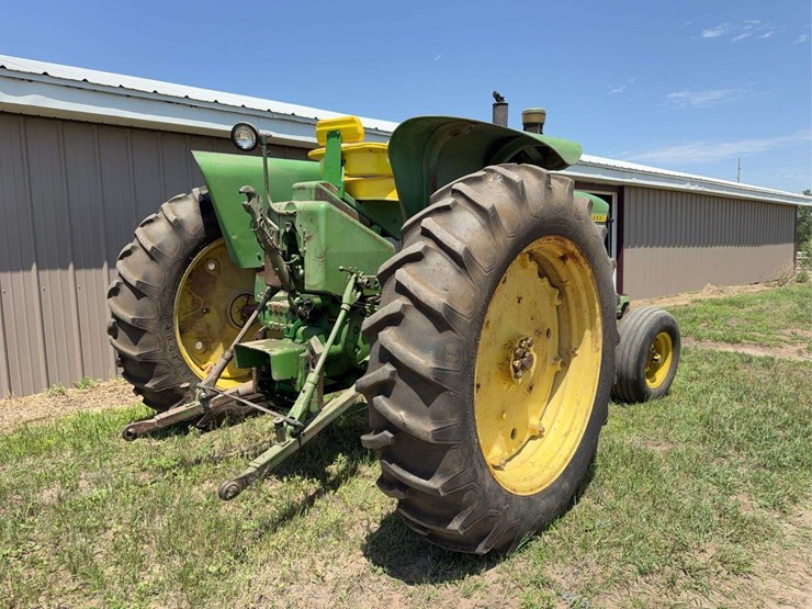 john-deere-2510-image-8