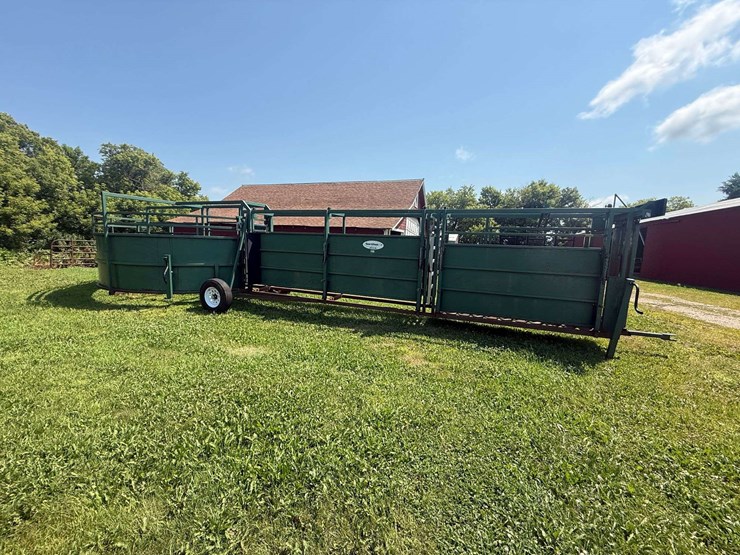 northstar-alley-and-tub,-fully-adjustable,-2-doors-on-alley,-q-catch-headgate,-complete-image-16