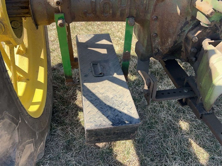 john-deere-model-a-image-36