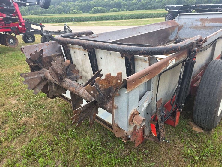 2001-agco-3739-image-26