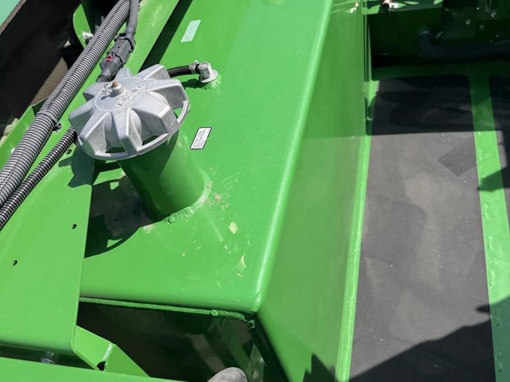 2020-john-deere-s790-image-95