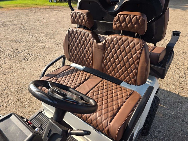 sdlg80-electric-golf-cart,-1.3-miles-(will-go-up),-60v-motor,-4-passenger,-approx-battery-range:-50-image-40