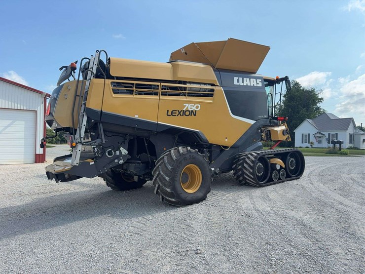 2021-claas-lexion-760-image-11