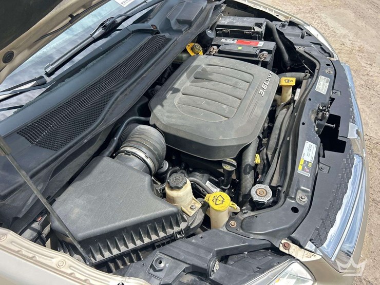 2013-dodge-grand-caravan-image-9