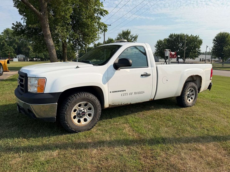 2008-gmc-sierra-1500-image-1
