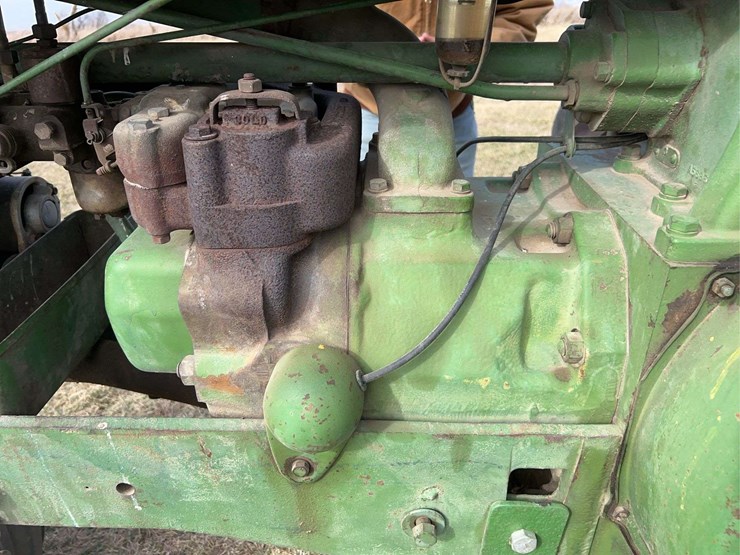 john-deere-630-image-54