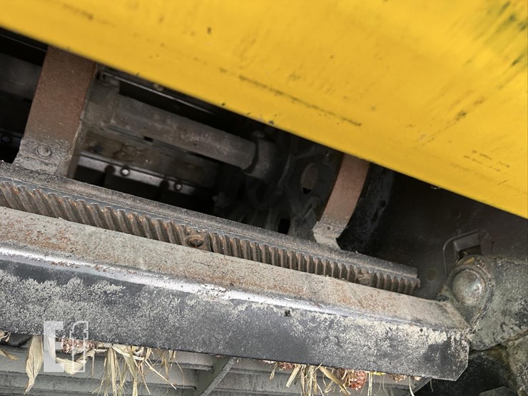 2013-new-holland-cx8080-image-71