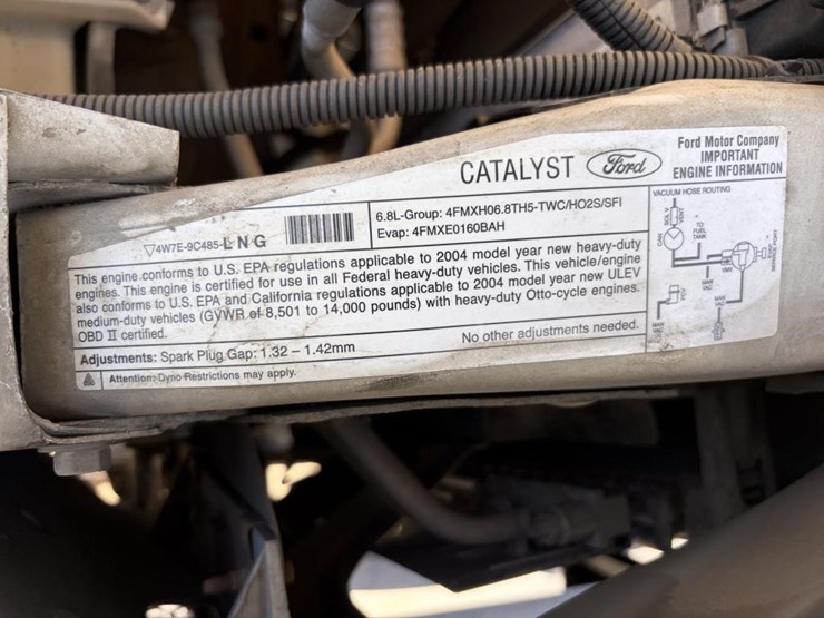 2004-ford-f350-image-9
