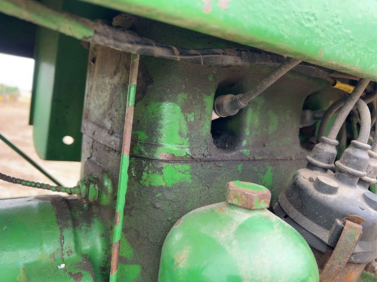 john-deere-40-image-23