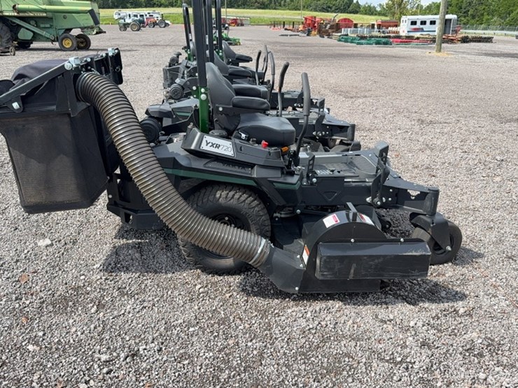 #3071-•-yakta-yxr720-zero-turn-mower-image-7