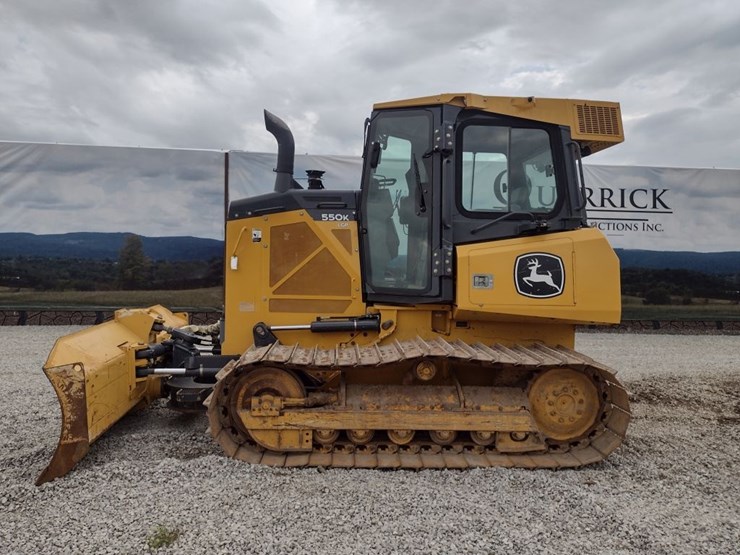 deere-550k-lgp-image-1