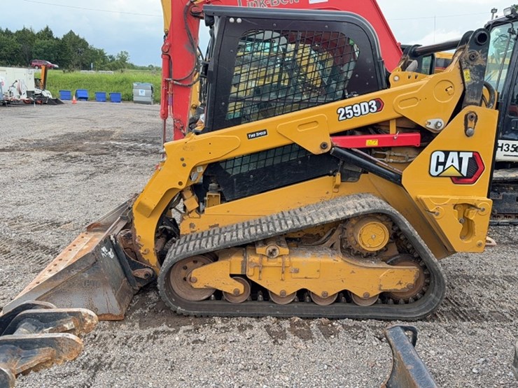 caterpillar-259d3-image-11