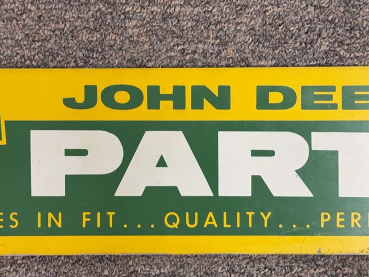 john-deere-quality-farm-equipment-parts-sst-sign-image-4