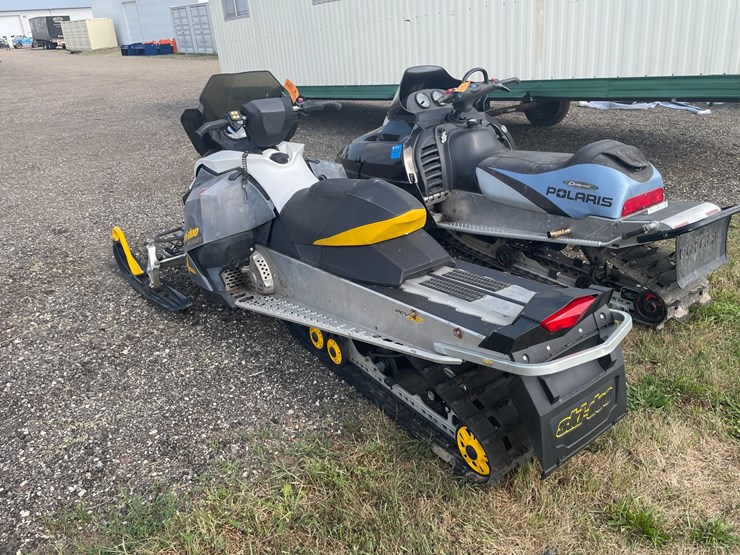 #2383-•-2009-skidoo-renegade-600ho-etec-snowmobile-image-6