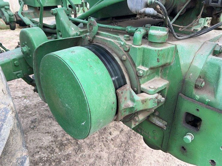 john-deere-70-image-31
