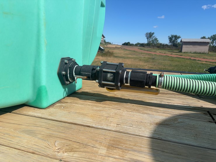 poly-tank-image-3