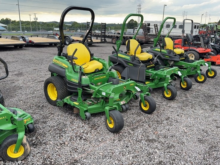 john-deere-z830a-image-3