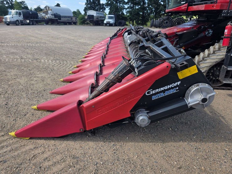 2007-geringhoff-rota-disc-12-row-30”-folding-corn-head,-single-point-hookup,-knives-in-really-good-s-image-2