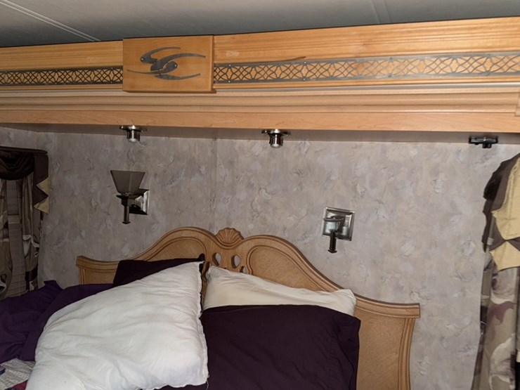 #3003-•-2003-coachman-40'-sports-coach-elite-motor-home-image-46