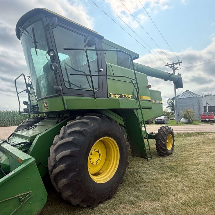 JOHN DEERE 7720