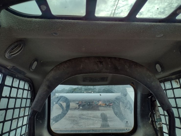 bobcat-t770-image-11