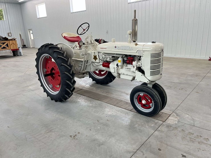 farmall-c-demonstractor,-15-hours-on-rebuilt-engine,-reman-starter,-dual-pto,-new-5.00-15-fronts,-ne-image-4