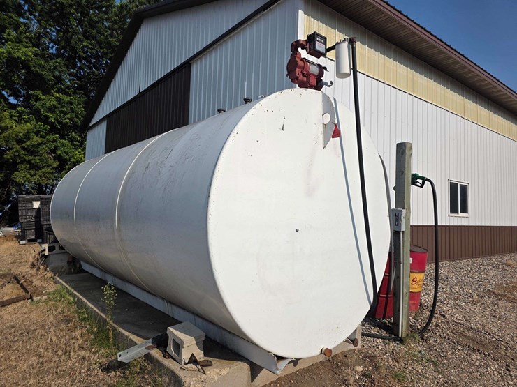 5,000-gallon-double-wall-fuel-tank,-8-years-old,-fill-rite-fr311v-–-110v-pump-with-hose-and-automati-image-10