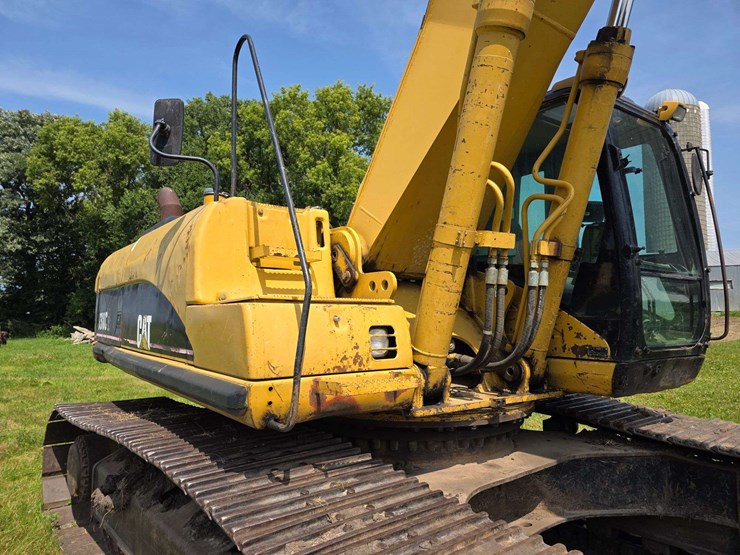 2002-caterpillar-330cl-image-47