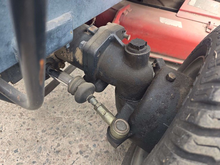 2005-massey-ferguson-gc2300-image-27