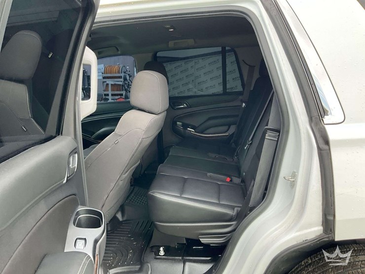 2020-chevrolet-tahoe-image-19