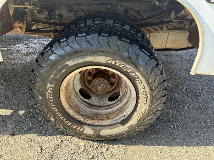 2001-ford-f350-image-8