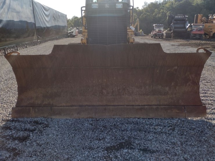 deere-700h-lt-image-22