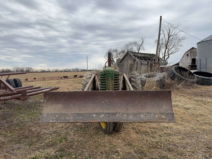 john-deere-a-image-9