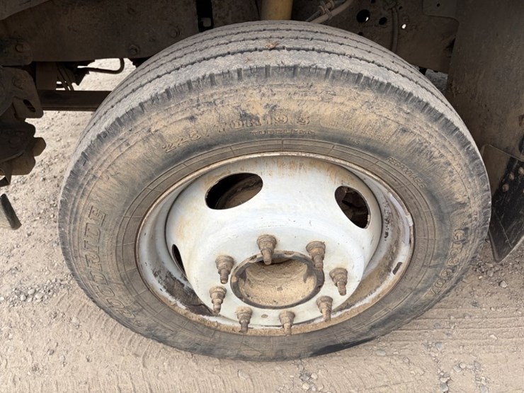 2003-ford-f450-image-15
