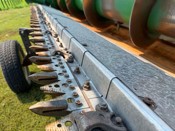 john-deere-630f-image-20