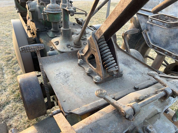 john-deere-model-a-image-38