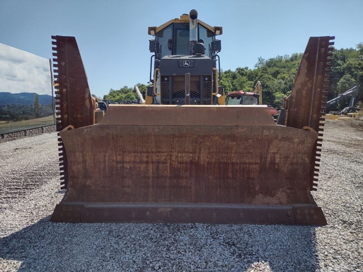 deere-700l-xlt-image-24