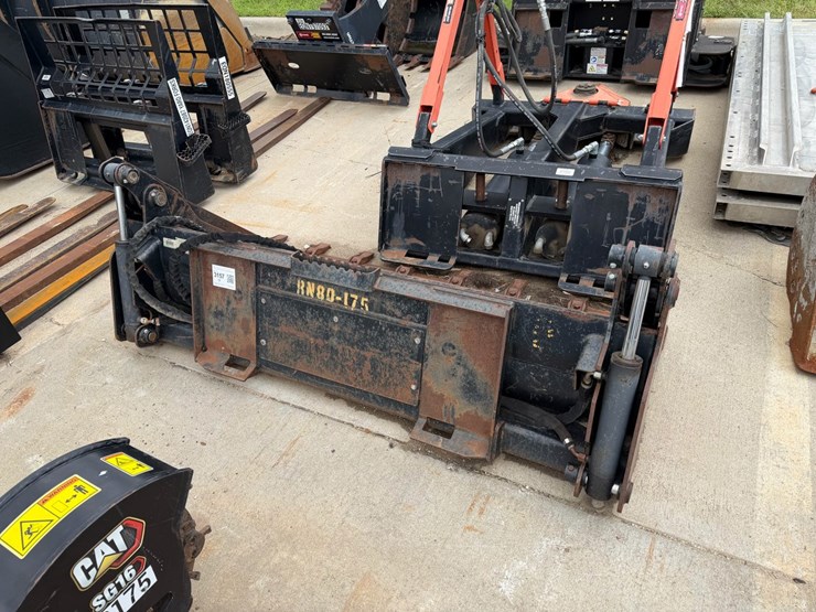72"-skid-steer-bucket-image-3