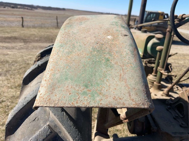 john-deere-model-b-image-44