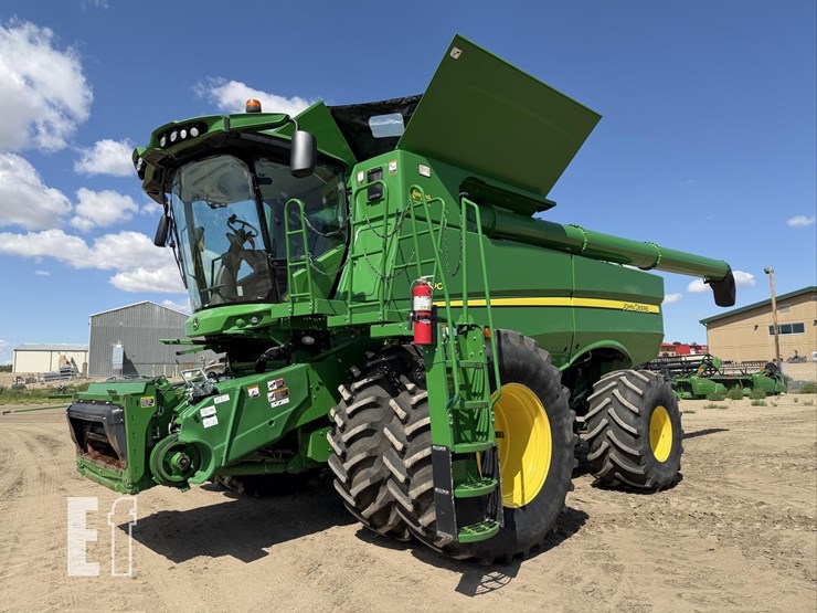 2020-john-deere-s790-image-1