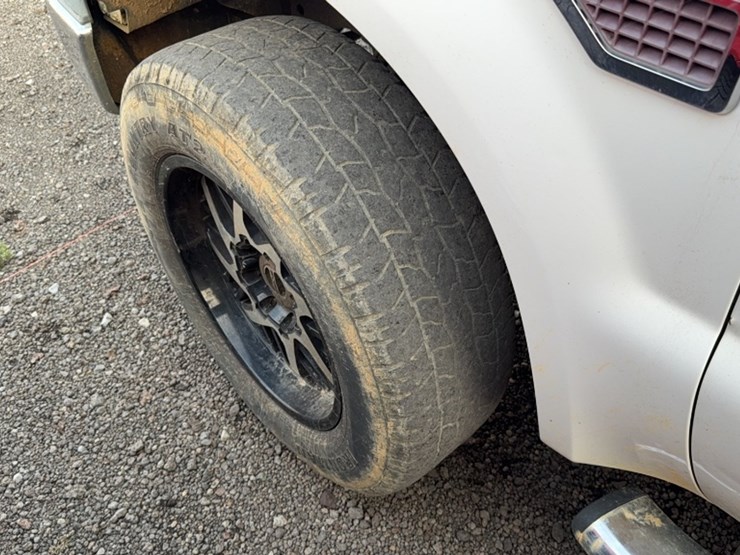 2008-ford-f350-image-15
