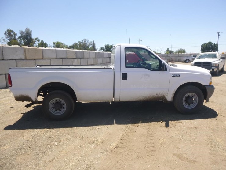 2004-ford-f250-image-12