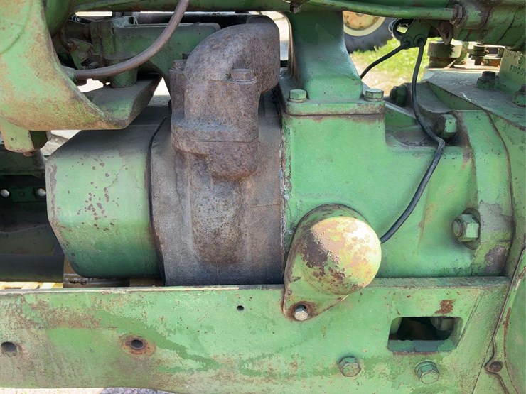 john-deere-70-image-42