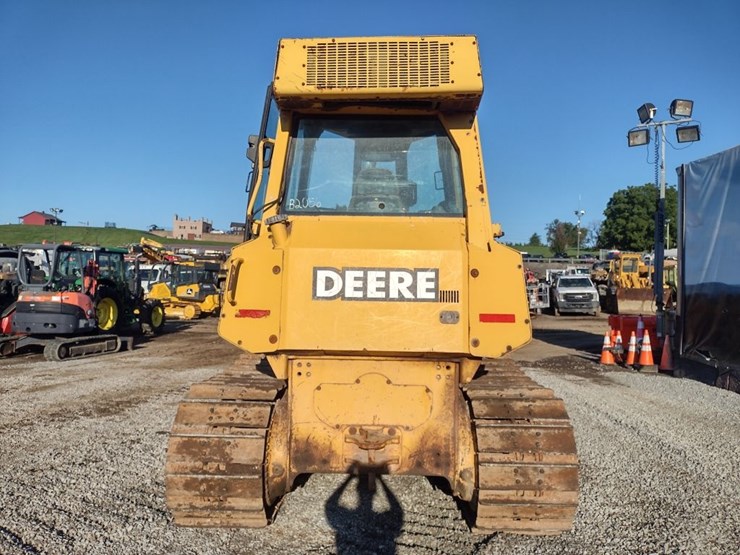 deere-700h-lt-image-4