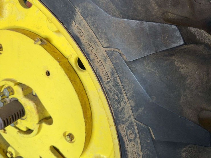john-deere-530-image-17