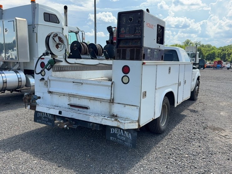 2014-ford-f350-image-10