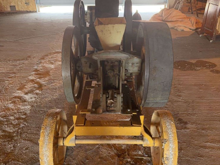 john-deere-112-image-5