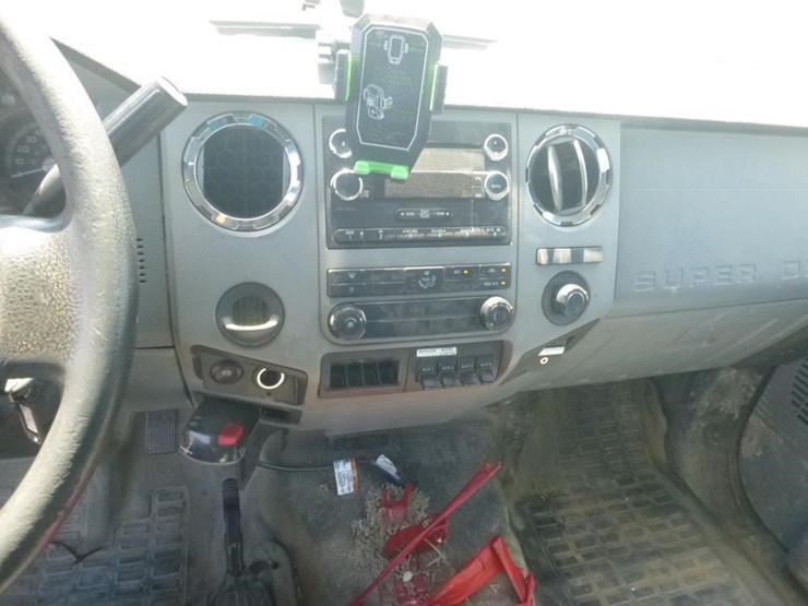 2017-ford-f650-image-13
