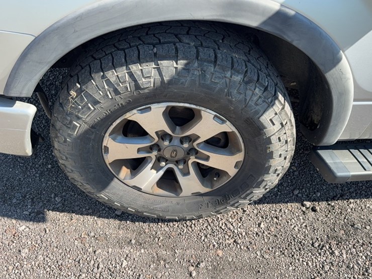2014-ford-f150-image-14